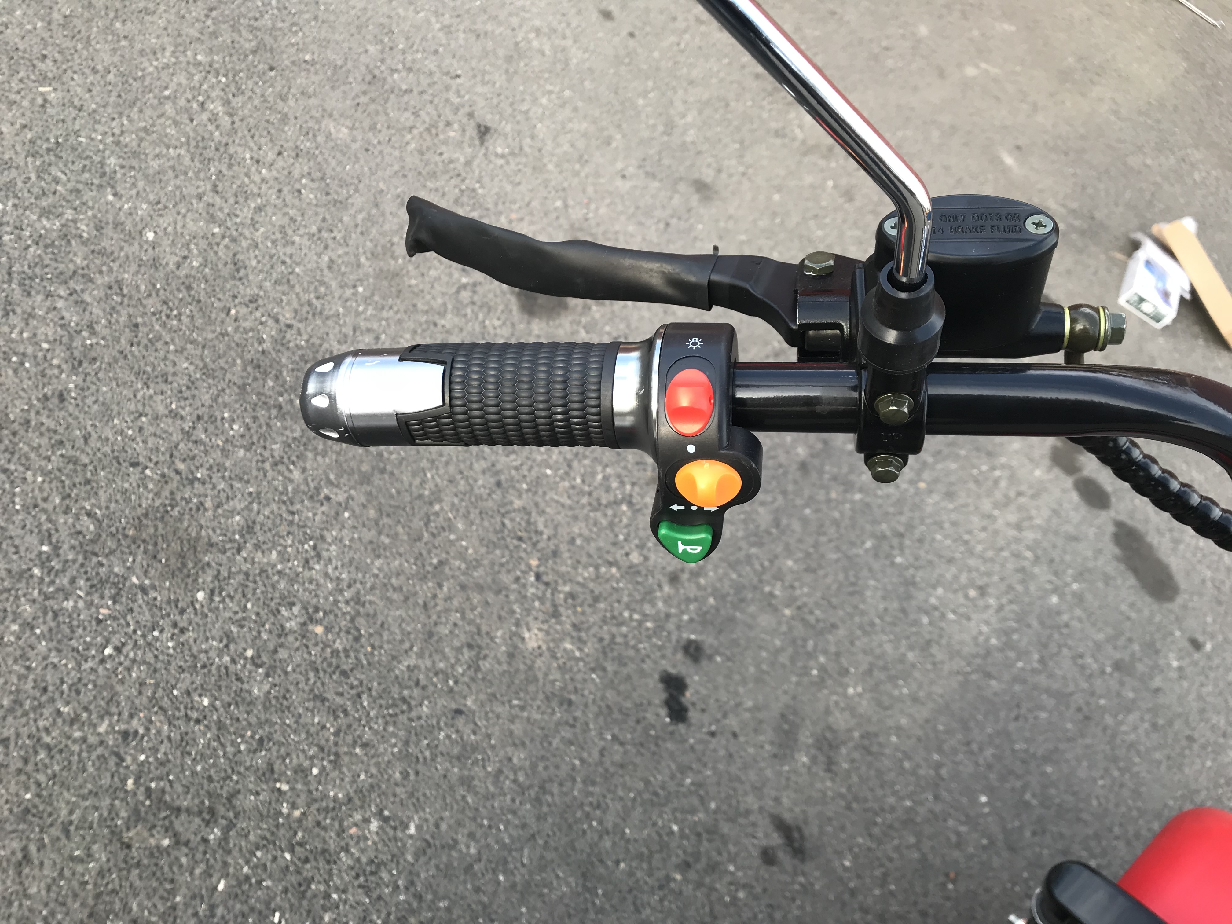 Elektrická koloběžka EcoWheel GR1+ 1000W 20Ah - červená matná