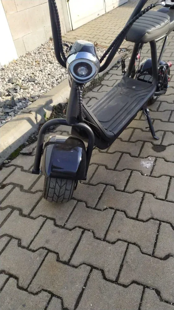 Elektrický chopper EcoWheel GR8 mini modrá