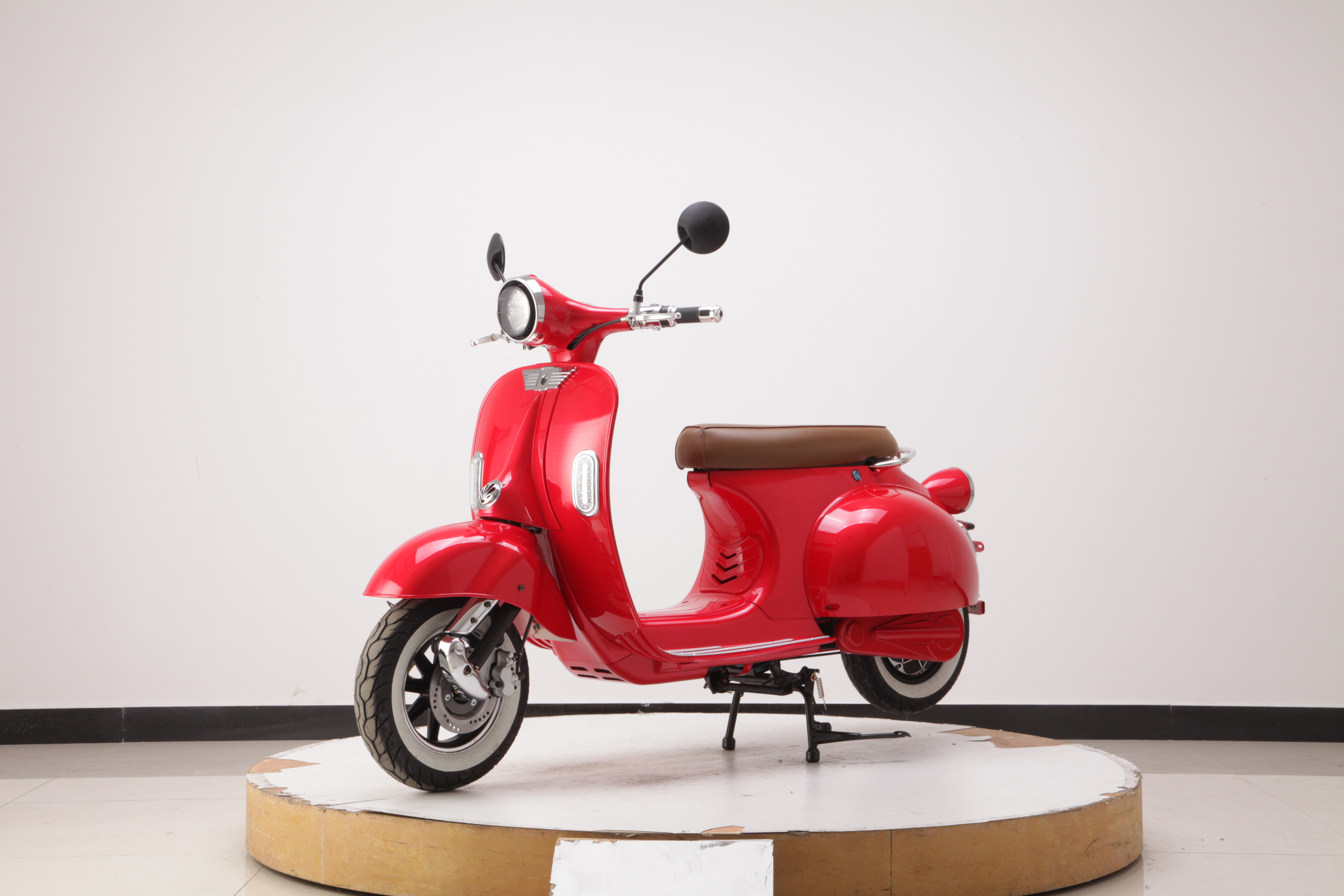 Elektrický skútr EcoWheel V78 BOSCH 4000W - COC,EEC červená