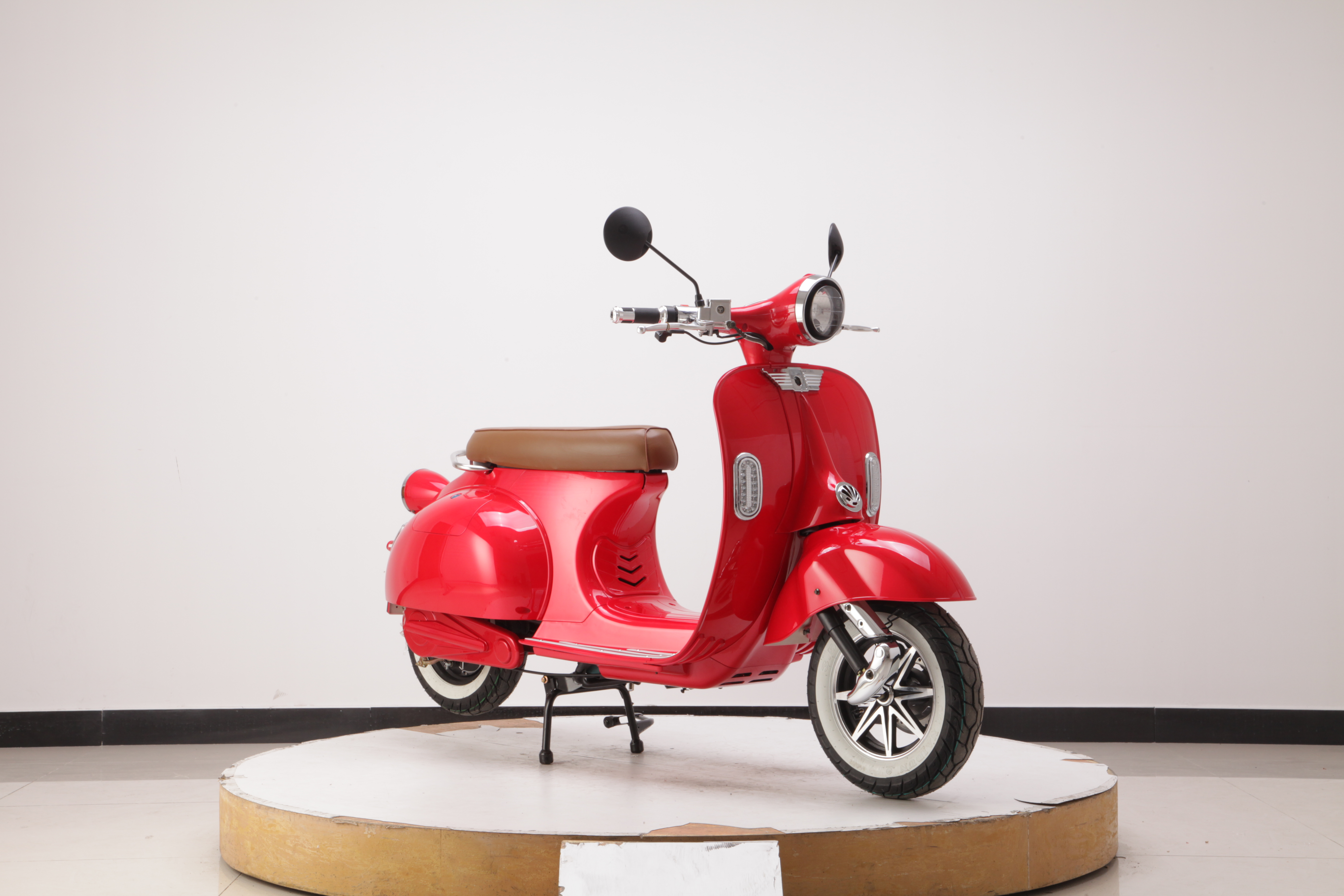 Elektrický skútr EcoWheel V78 BOSCH 3000W - COC,EEC žlutá