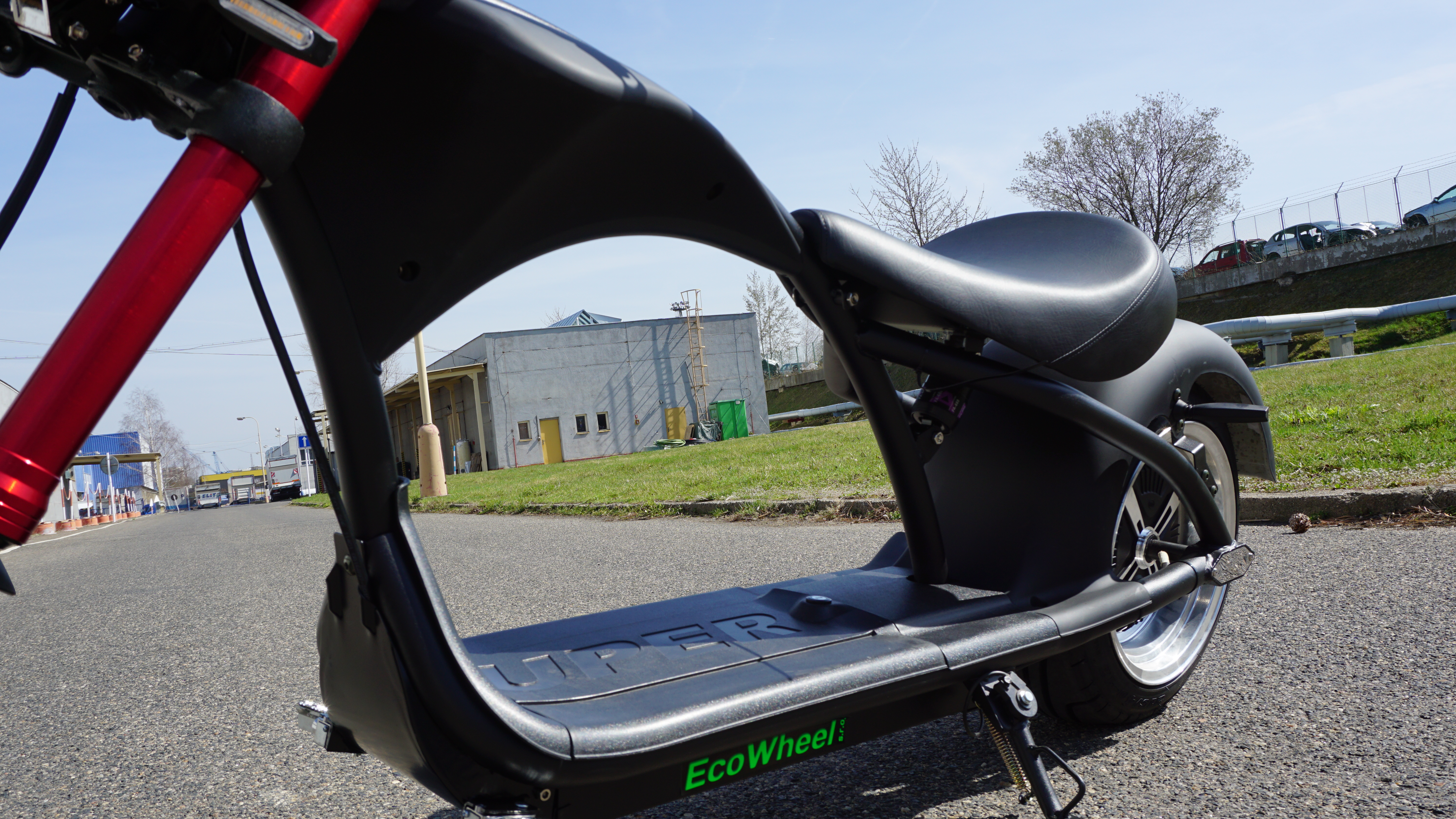Elektrická koloběžka EcoWheel GR22 30Ah 1000W - Zelená matná