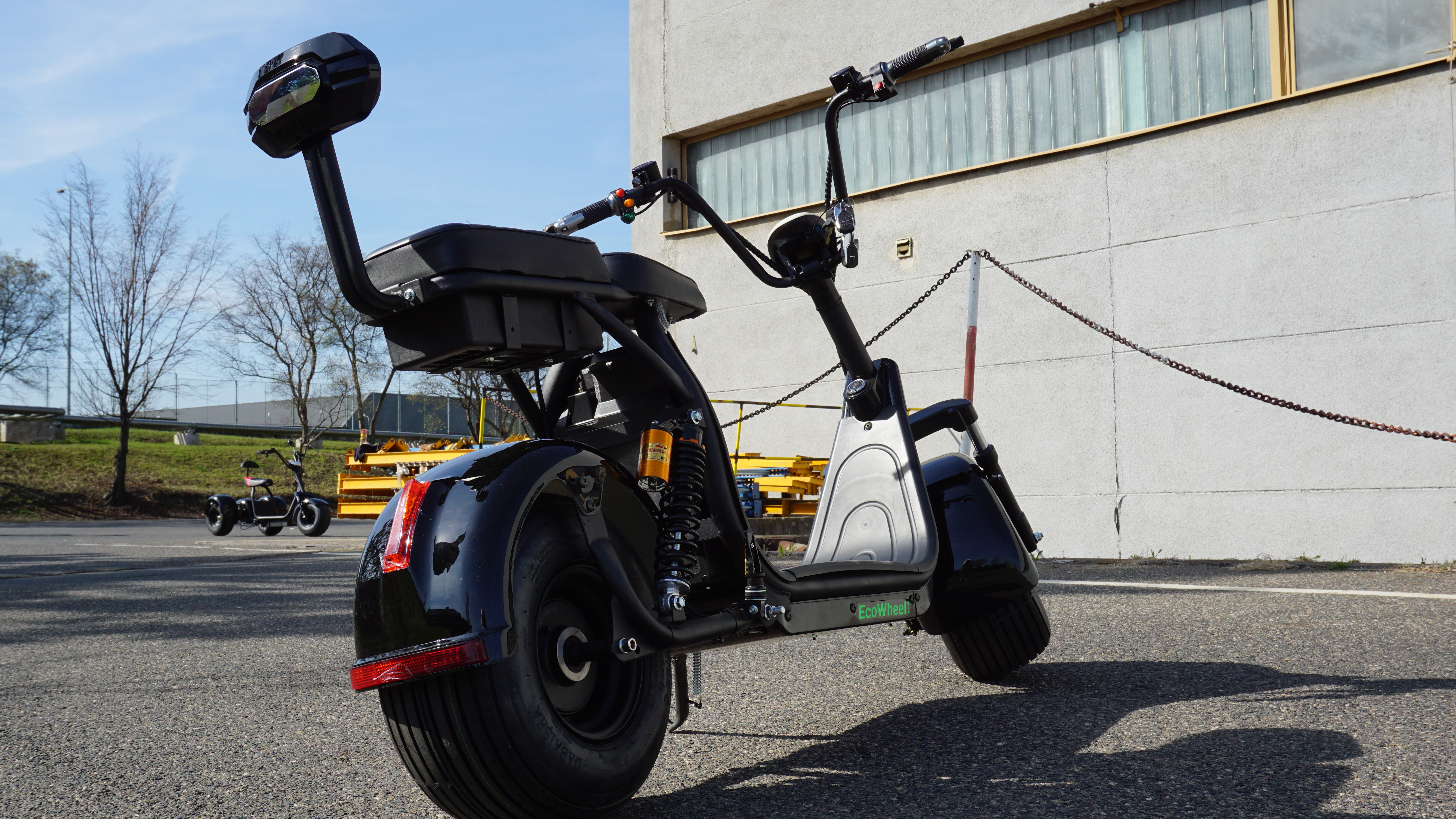 Elektrická koloběžka EcoWheel GR7+ 20Ah - černá matná