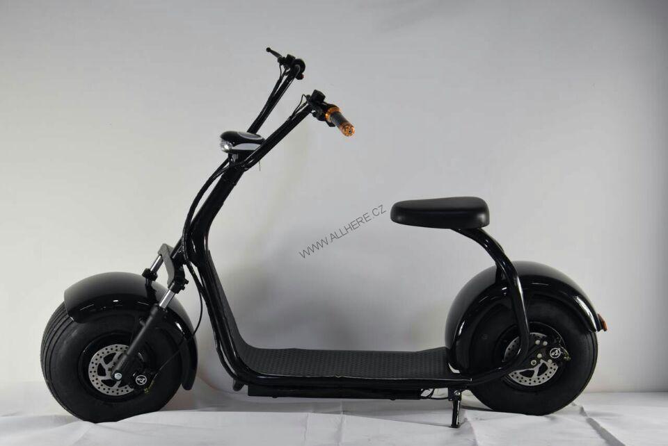 Elektrická koloběžka GR0 - bílá