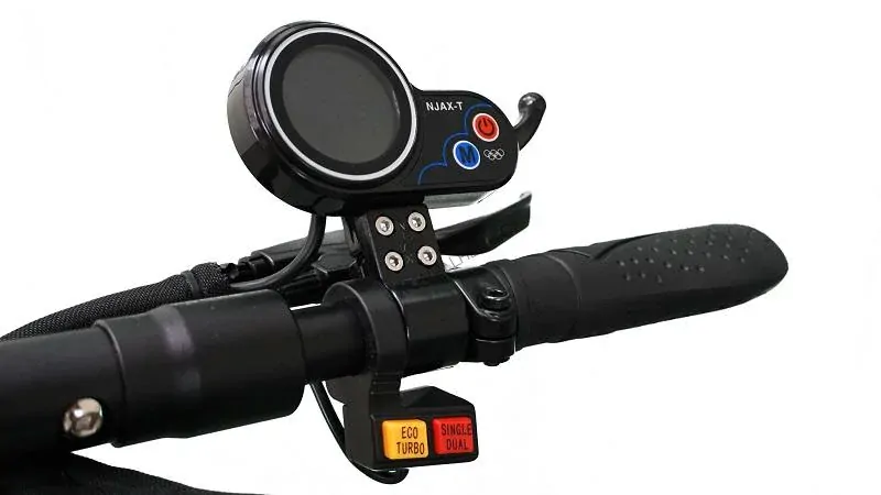 2WD Elektrická koloběžka EcoWheel ER30 1600W, 20.8Ah - černá