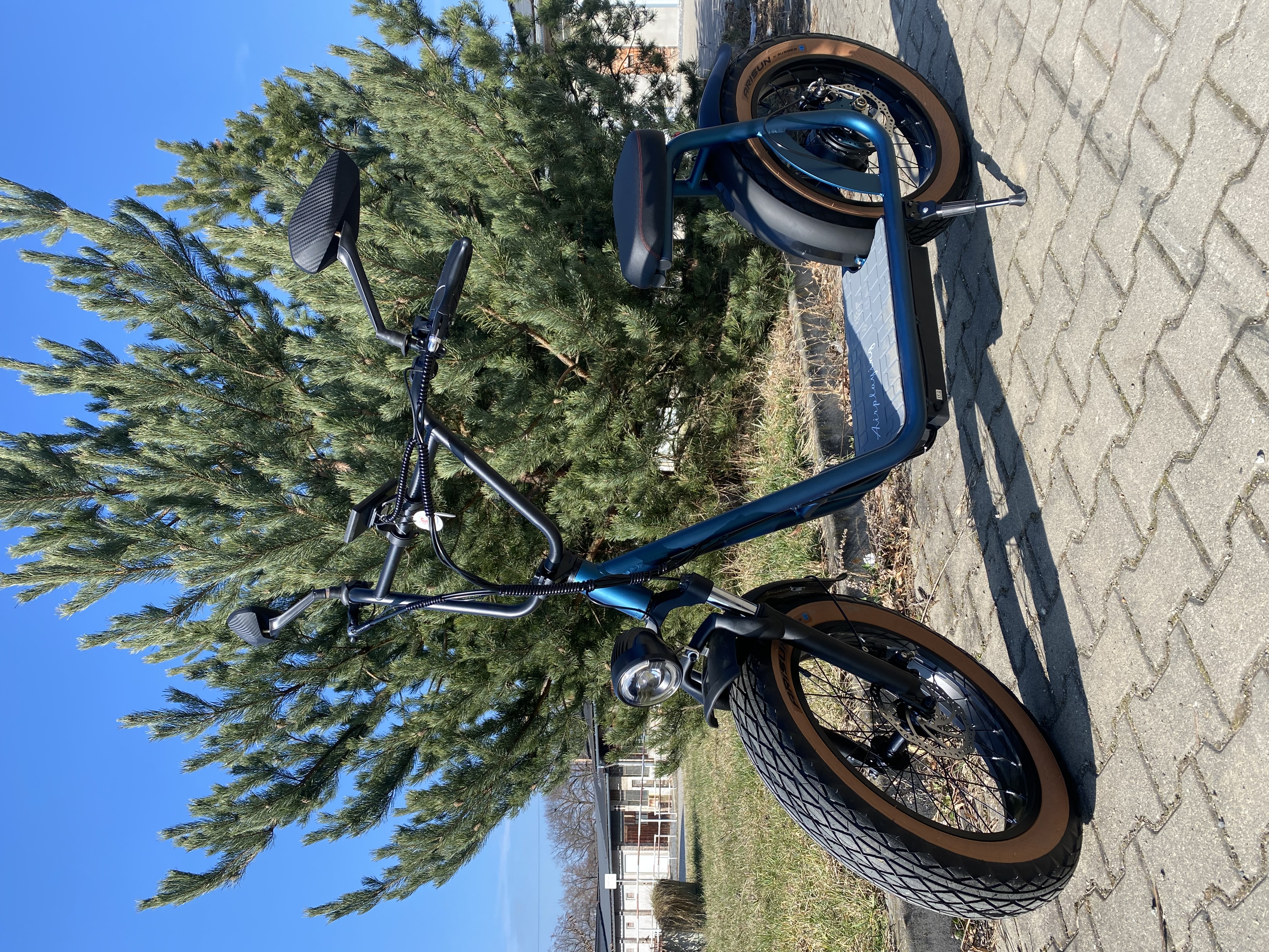 Elektrická koloběžka EcoWheel RETRUS 1000W 25Ah LG - modrá