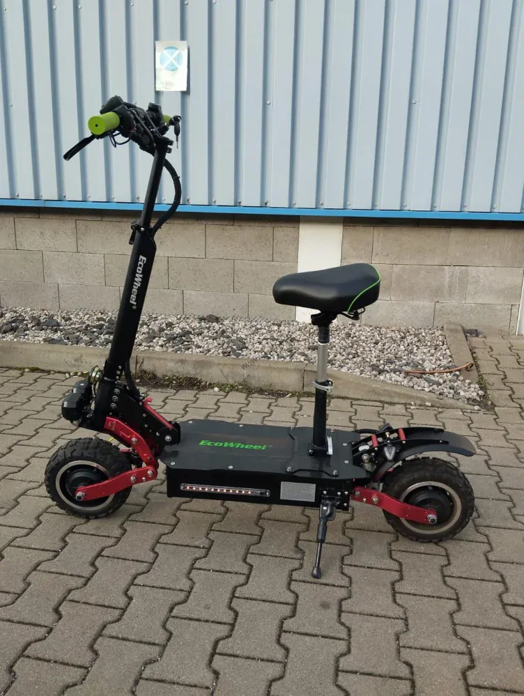 Bazar - Elektrická koloběžka 2WD EcoWheel K101 3200W, 25Ah C