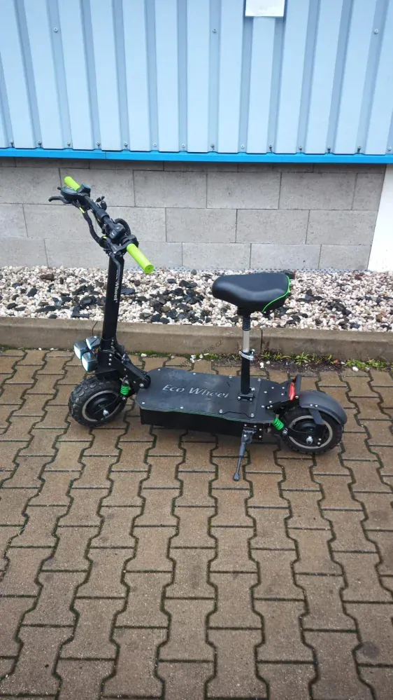 Bazar- Elektrická koloběžka 2WD EcoWheel K100 3200W, 26Ah