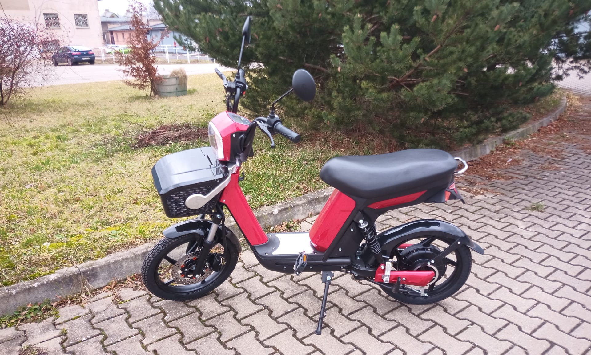Elektrický skútr EcoWheel B20 500W