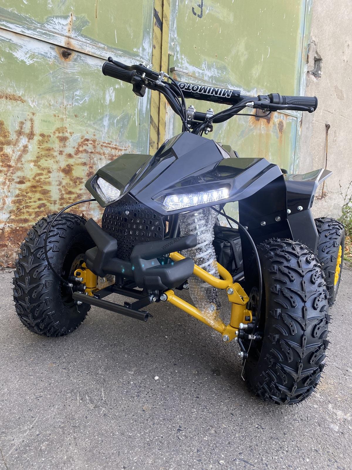 Elektrická čtyřkolka EcoWheel EBE3 1060W černá