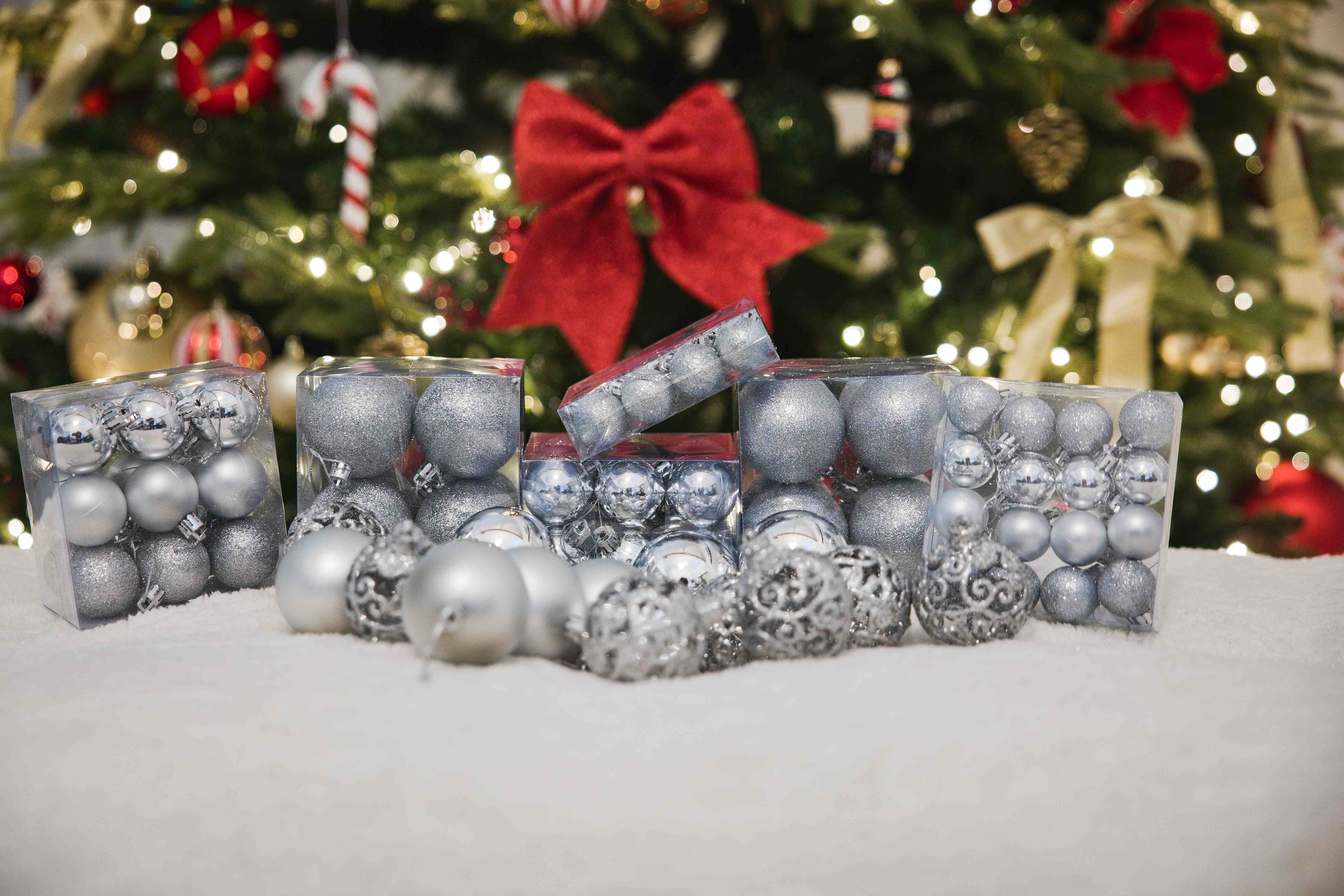 Vánoční ozdoby BIGPACK 100 koulí EcoSpark SILVER