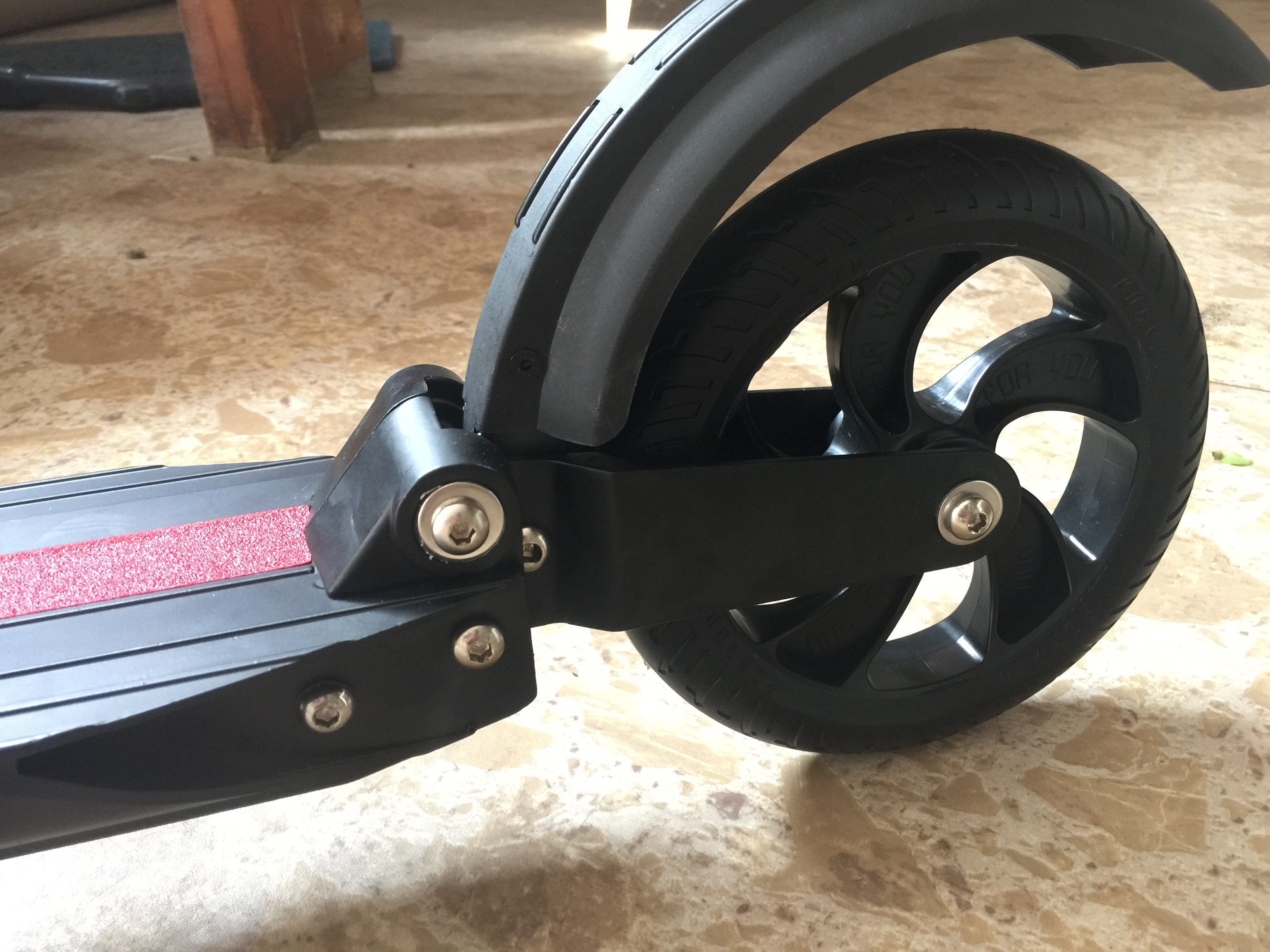 8" elektrická koloběžka EcoWheel ER22 450W s odpružením