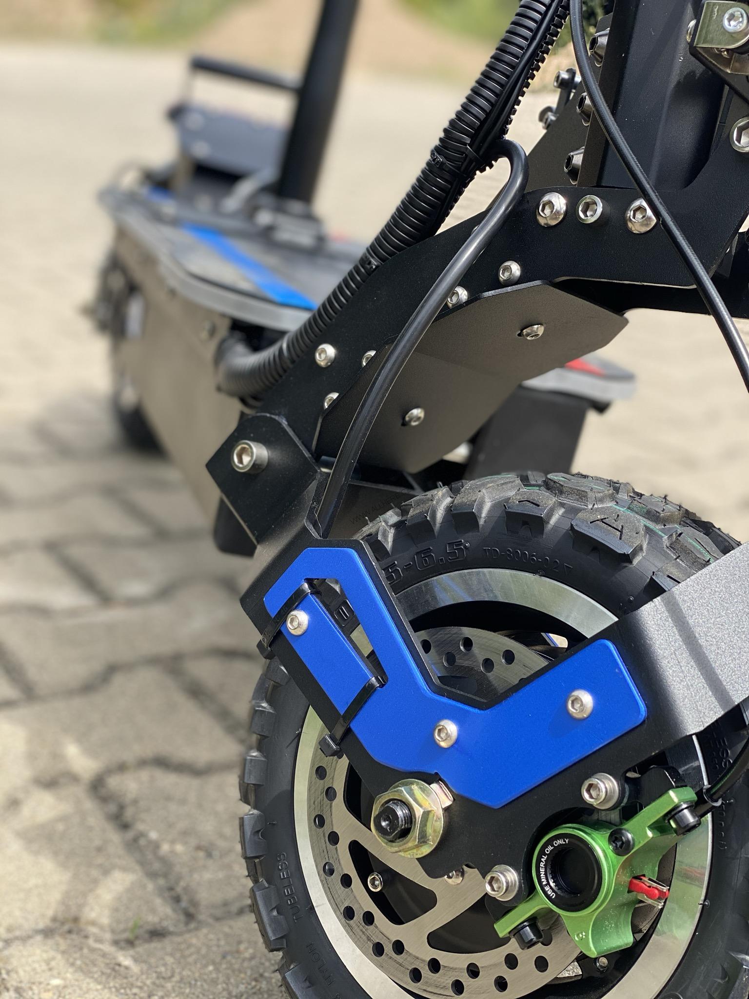 2WD Elektrická koloběžka EcoWheel Tit8 7000W 30Ah