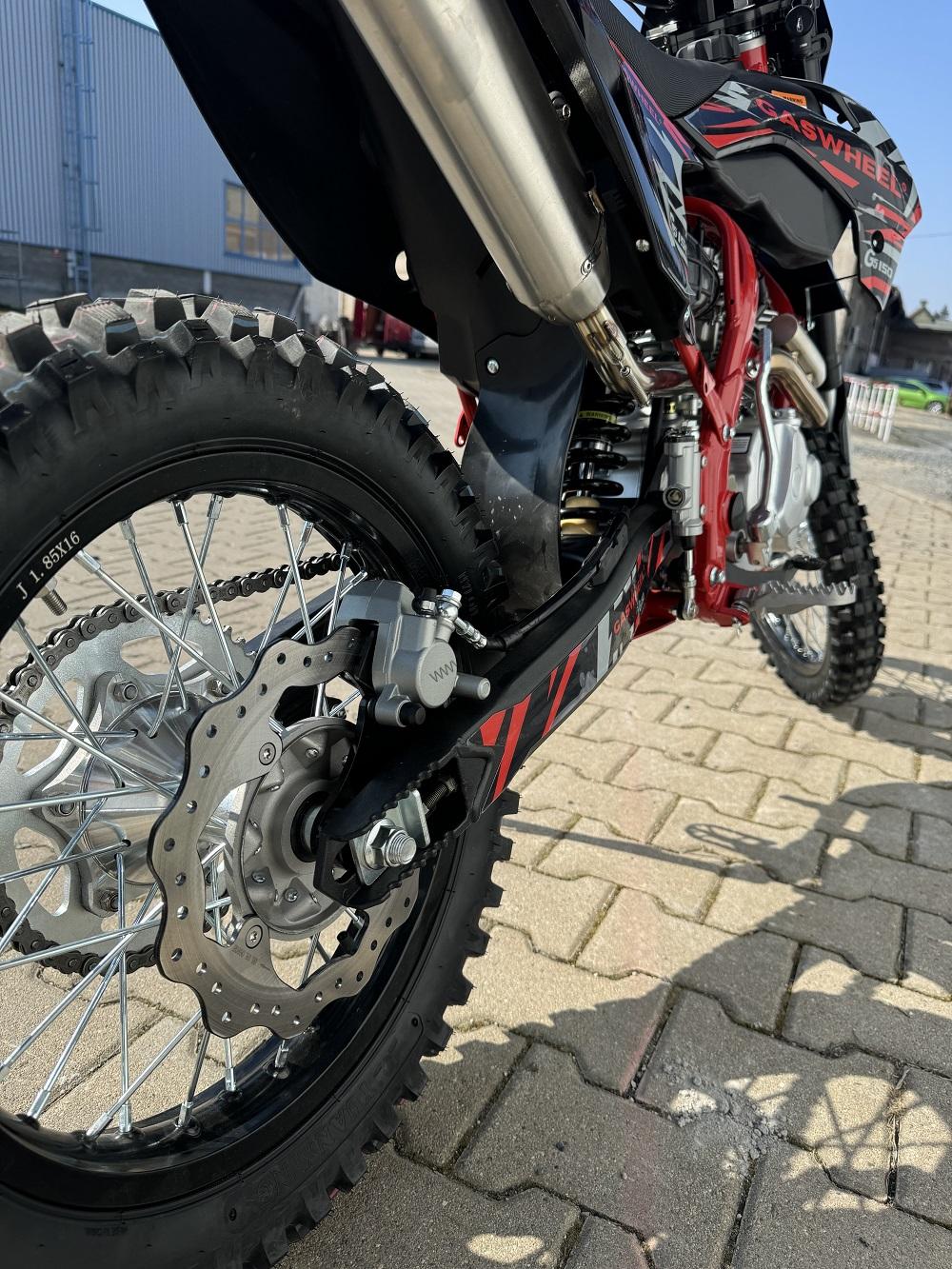 Pitbike GasWheel KNUT 150ccm 19/16