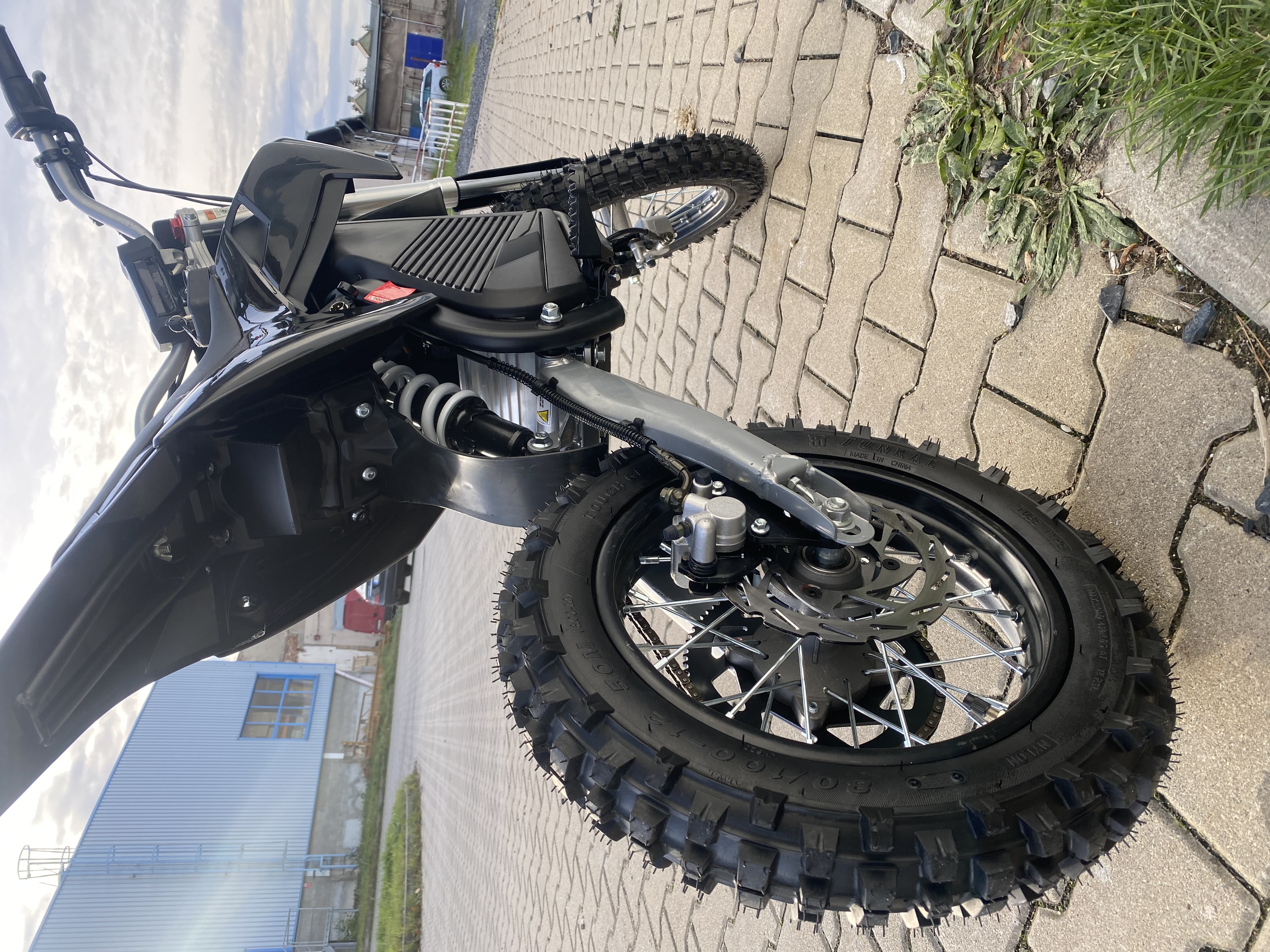 Elektrický pitbike motorka EcoWheel Pilar 1600W 14Ah