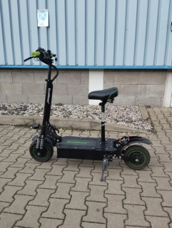 Bazar - Elektrická koloběžka EcoWheel ER26 2x800W černá